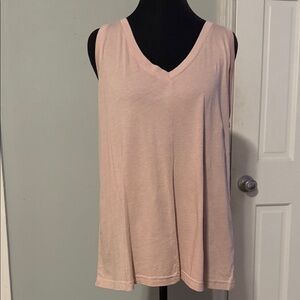 Relaxed V-Neck Tank Top in Blush Pink